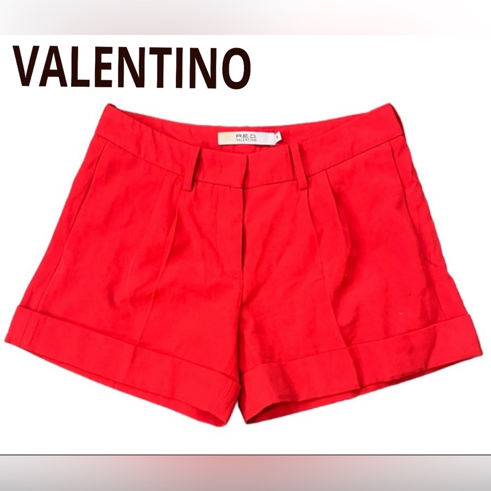 VALENTINO RED